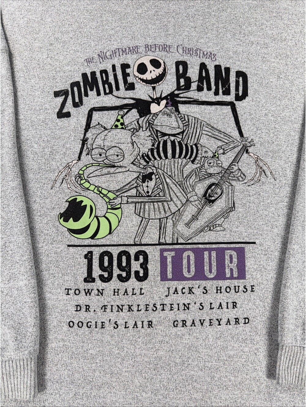 Disney's Nightmare Before Christmas 1993 Tour Crew Neck Oversized  18/20W - Picture 2 of 6